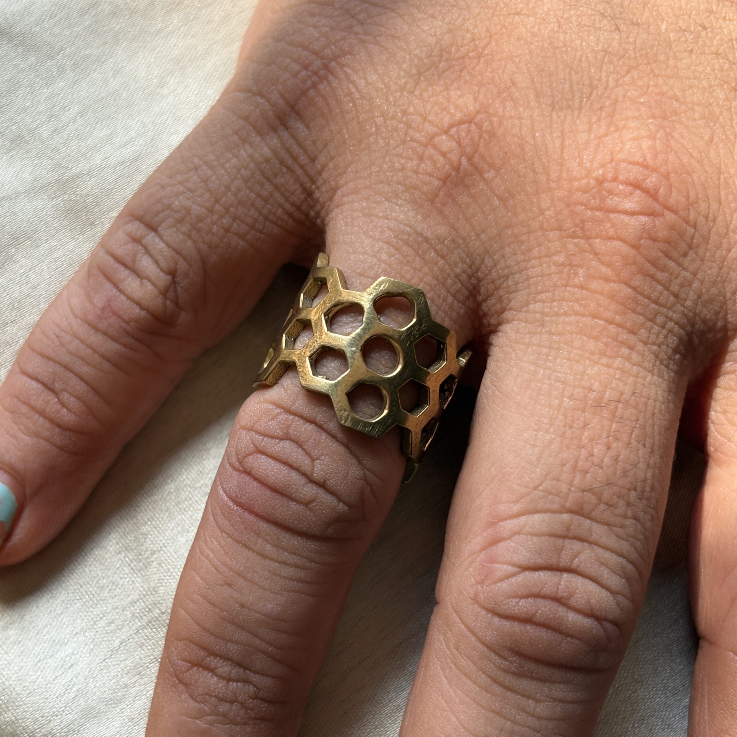Honey Comb Ring