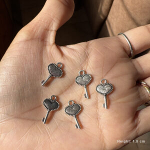 Min Heart key charms