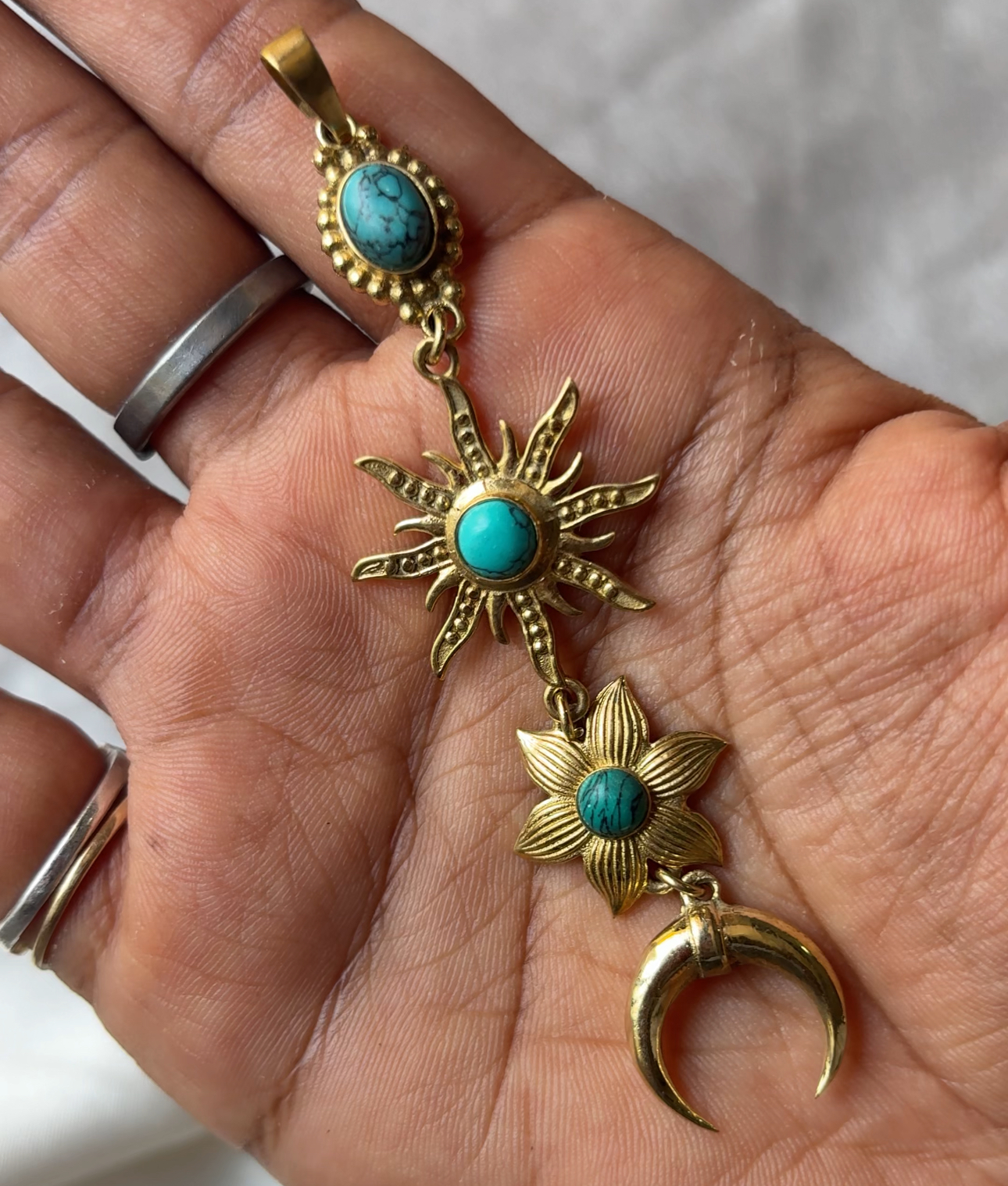 Sun Moon pendent - Turquoise